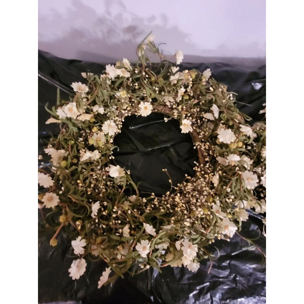 2 Rustic Wreaths 18